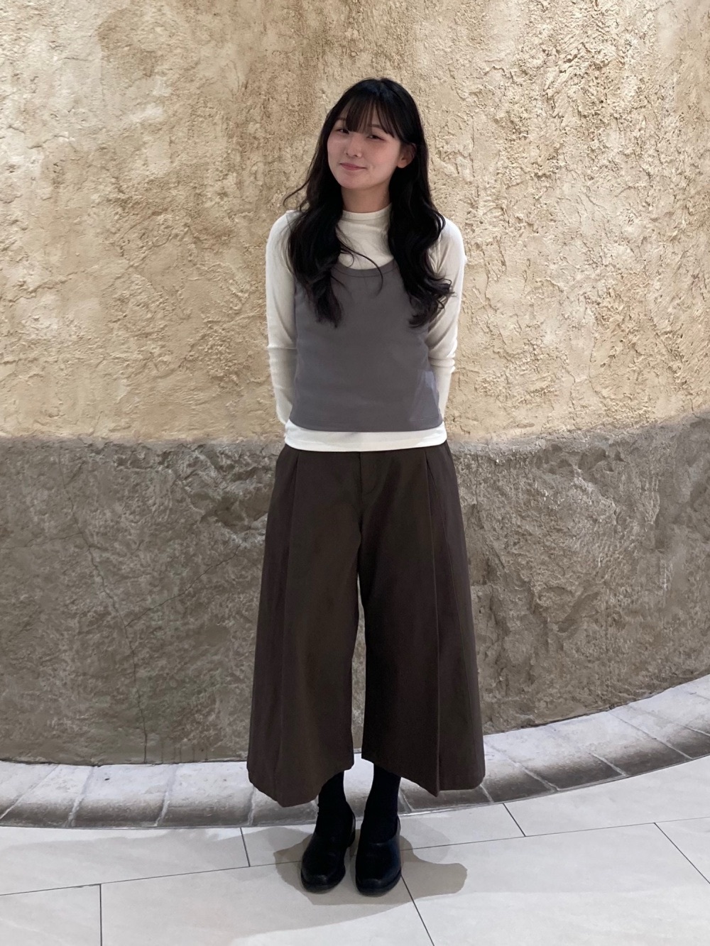 Uniqlo Black Wide-Leg Culotte Pants